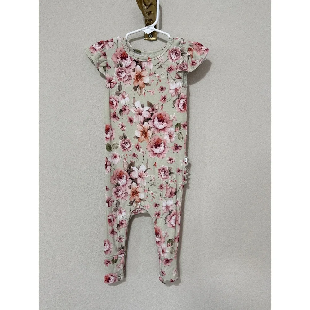 Posh Peanut Ruffled Romper Baby Girl 9-12M Sage Green Floral Bamboo Flutter